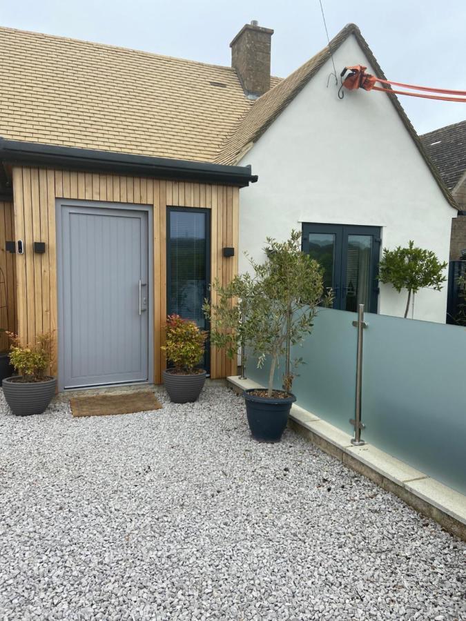 Dewcroft Villa Horsley  Bagian luar foto